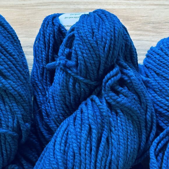 Cestari Merino Wool Yarn 2 Ply Kettle Dyed Worsted Blue Pansy- Lot of 3 - Picture 6 of 7